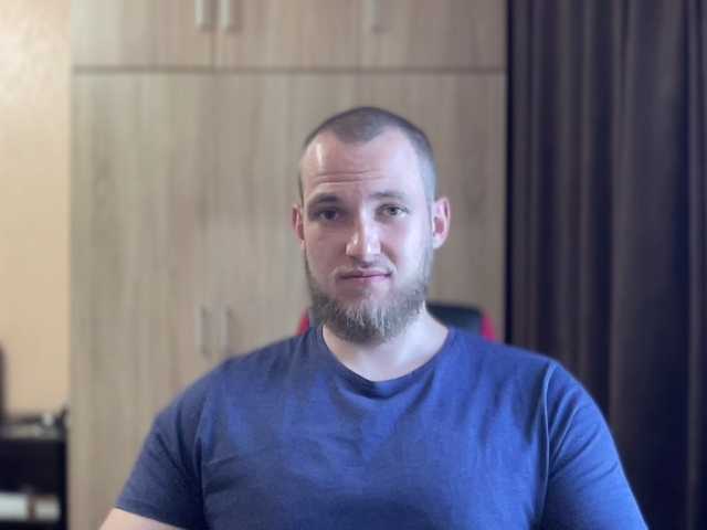 Live sex webcam photo for -lIl0lIlNlIl- #290021457