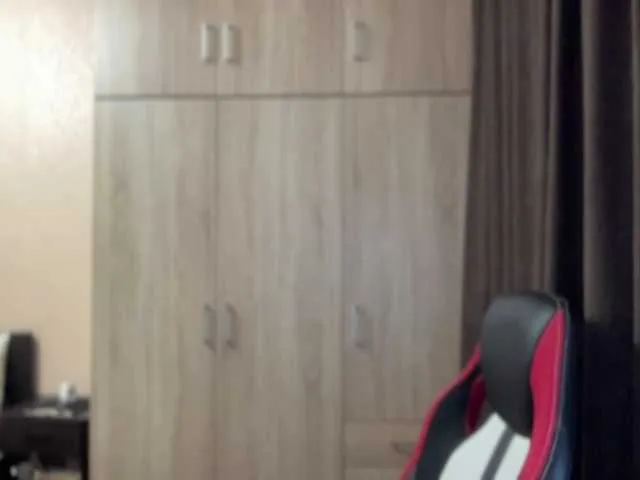 Live sex webcam photo for -lIl0lIlNlIl- #290367235