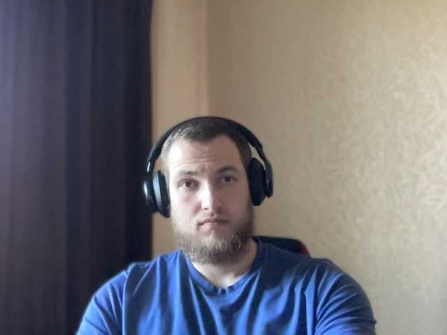 Live sex webcam photo for -lIl0lIlNlIl- #290970341