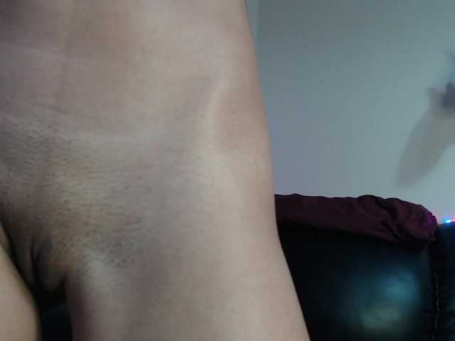 Live sex webcam photo for -liss05 #276201580