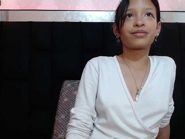 Live sex webcam photo for -liss05 #276337678