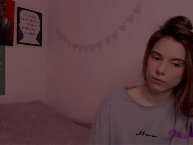 Live sex webcam photo for -naomisweet- #290572135