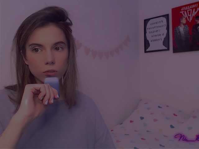 Live sex webcam photo for -naomisweet- #290609338