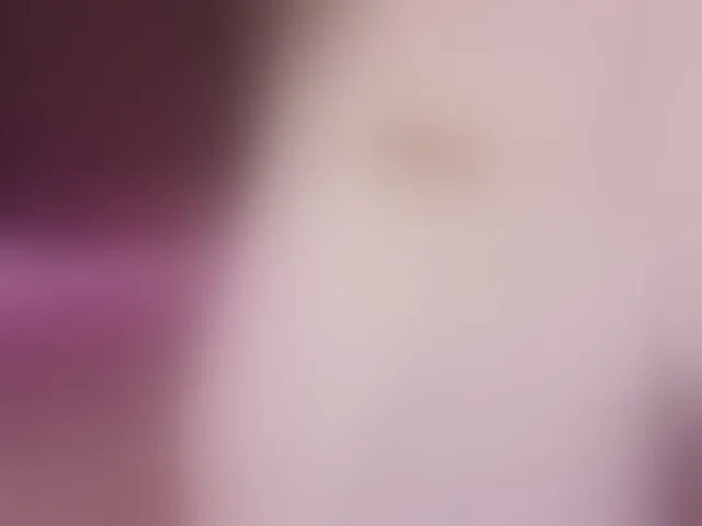 Live sex webcam photo for -naomisweet- #292544758
