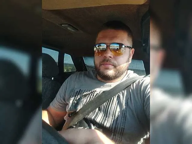 Live sex webcam photo for -orsu- #276048466