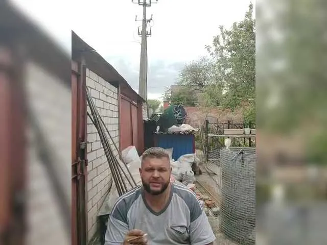 Live sex webcam photo for -orsu- #291063395