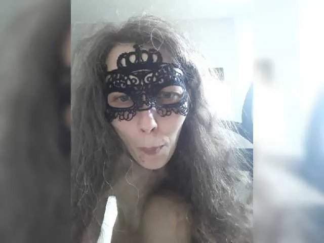 Live sex webcam photo for -queen-margo- #273740203