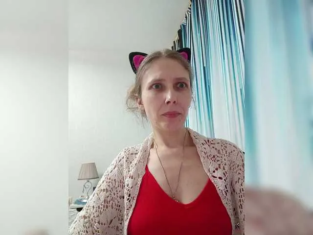 Live sex webcam photo for -queen-margo- #290803328