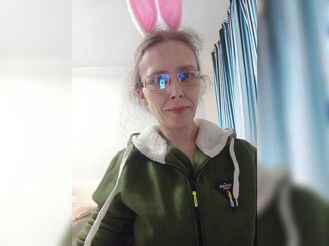 Live sex webcam photo for -queen-margo- #291302003