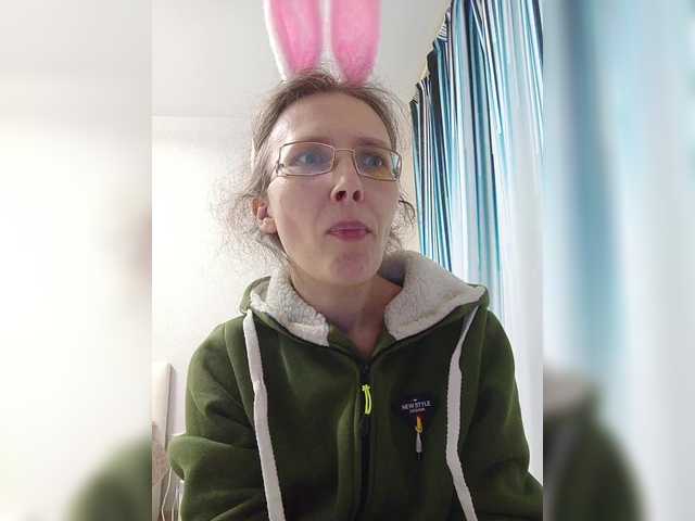 Live sex webcam photo for -queen-margo- #291304128