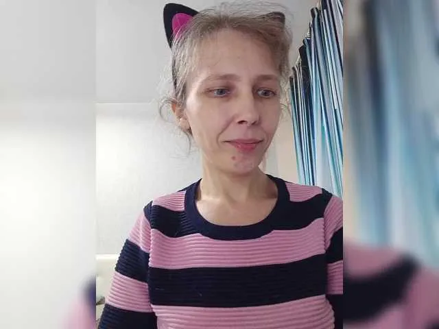 Live sex webcam photo for -queen-margo- #291800084