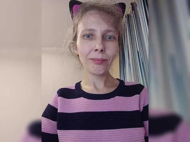 Live sex webcam photo for -queen-margo- #291809214