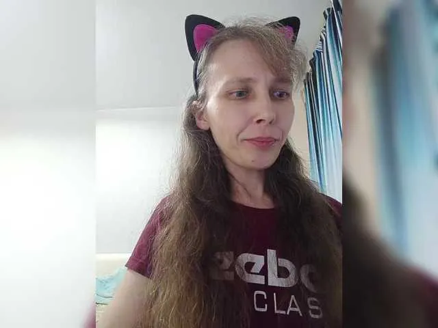 Live sex webcam photo for -queen-margo- #292010907