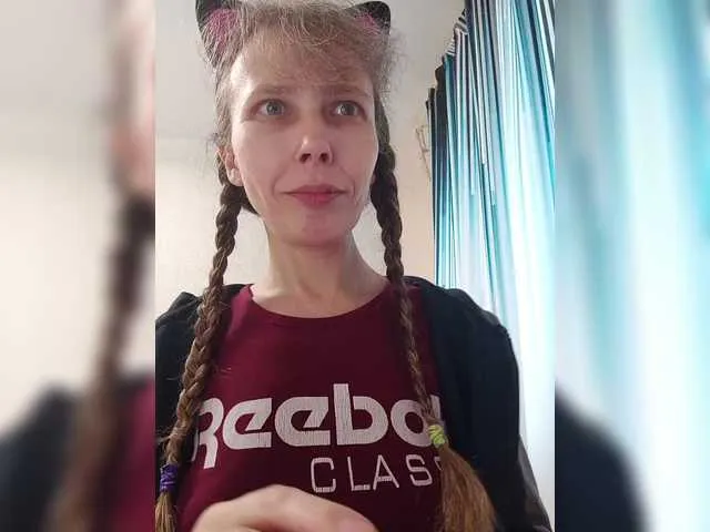 Live sex webcam photo for -queen-margo- #292061174