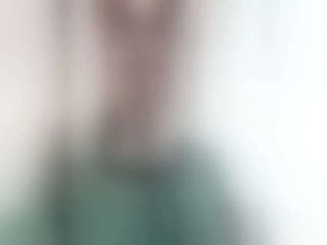 Live sex webcam photo for -queen-margo- #293290102