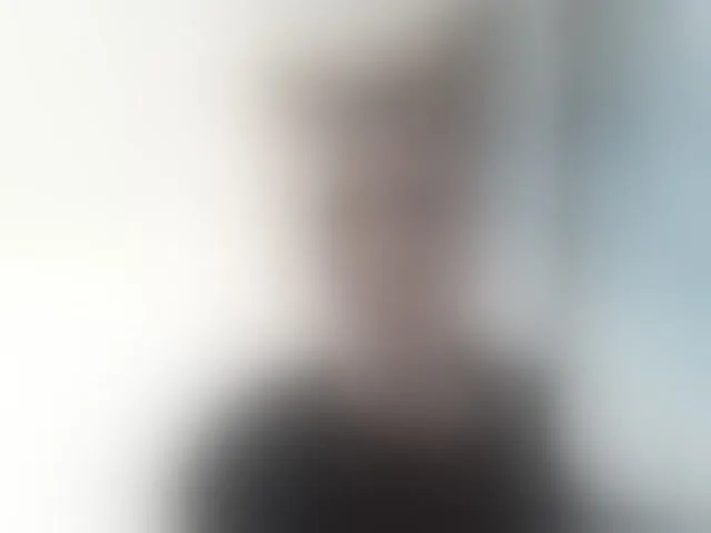 Live sex webcam photo for -queen-margo- #293510482
