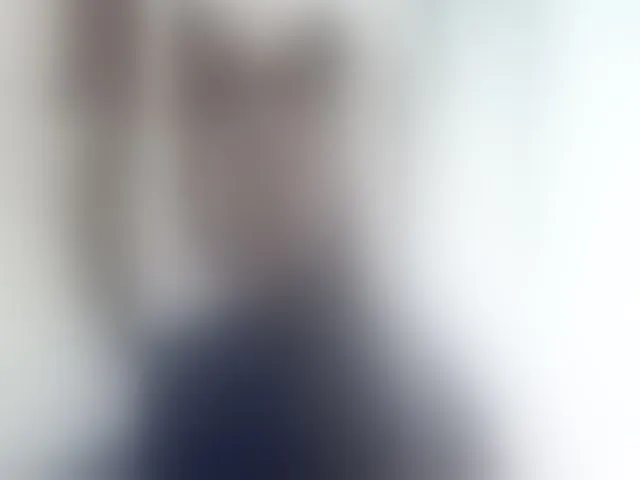 Live sex webcam photo for -queen-margo- #293607043