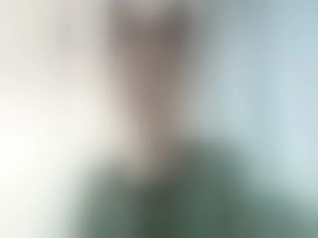 Live sex webcam photo for -queen-margo- #293775987