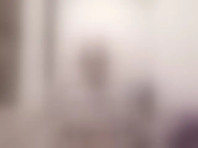 Live sex webcam photo for -queen-margo- #293891642
