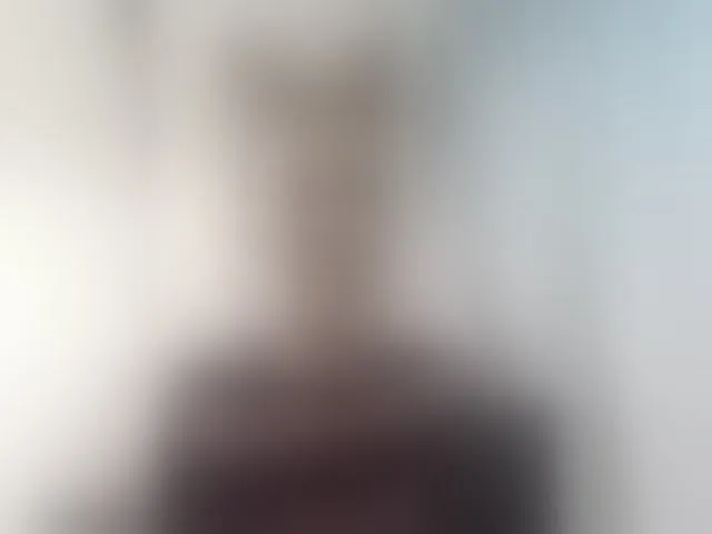 Live sex webcam photo for -queen-margo- #294188376