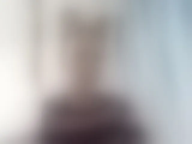 Live sex webcam photo for -queen-margo- #294208702