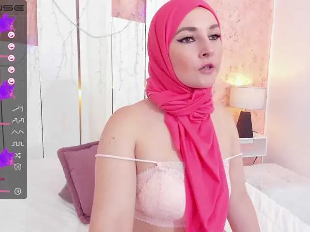 Live sex webcam photo for -rachel- #273844183