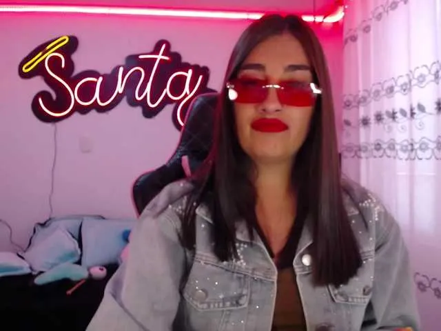 Live sex webcam photo for -santalove- #290773404