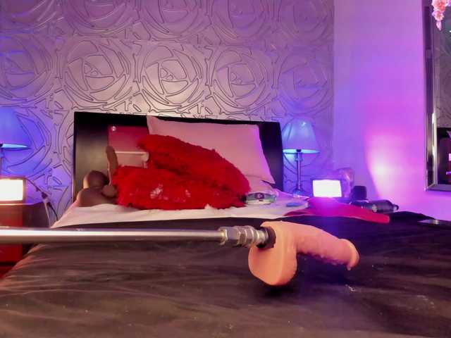 Live sex webcam photo for -veennus- #291691590