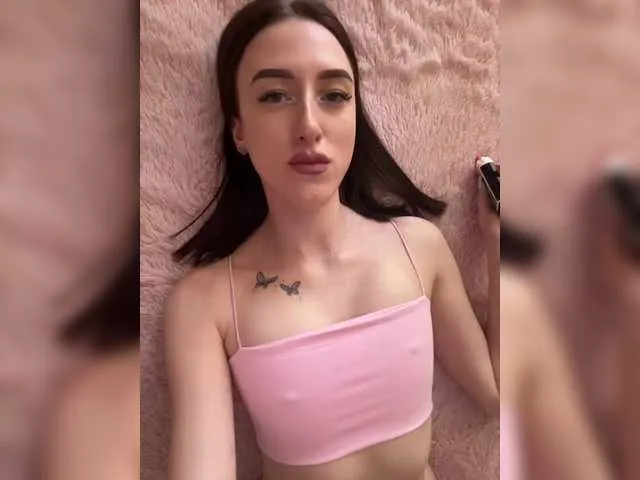 Live sex webcam photo for -viksik- #291105219