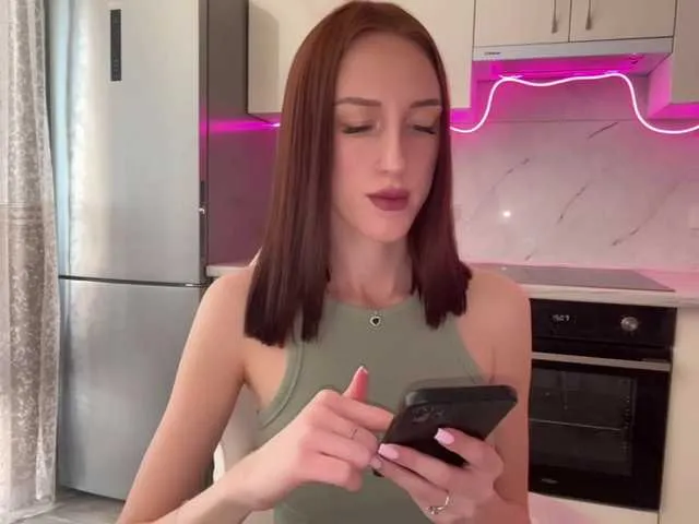 Live sex webcam photo for -viksik- #291726291