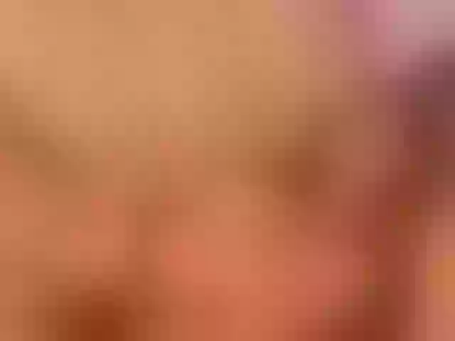 Live sex webcam photo for -white-kitty- #275983305