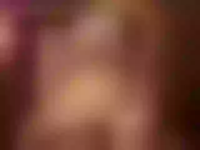 Live sex webcam photo for -white-kitty- #287846180