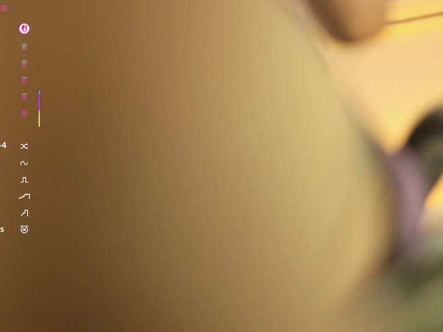 Live sex webcam photo for -white-kitty- #291253394