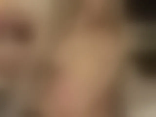 Live sex webcam photo for -white-kitty- #293331347