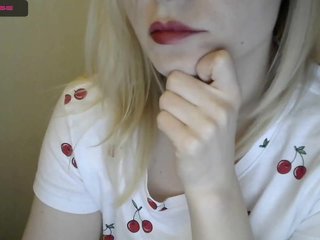 Live sex webcam photo for -x777x- #212898742