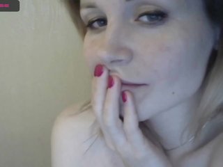 Live sex webcam photo for -x777x- #219138694