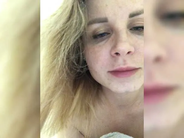 Live sex webcam photo for -x777x- #273669679