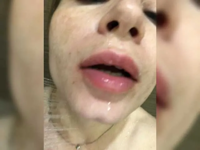 Live sex webcam photo for -x777x- #274437054