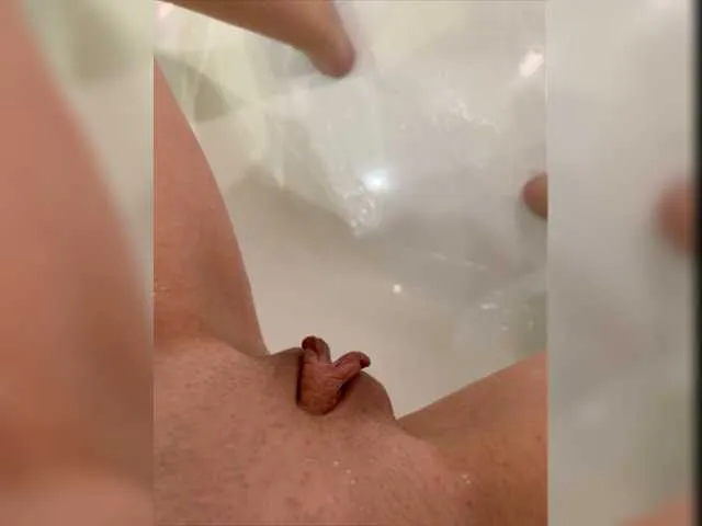 Live sex webcam photo for -x777x- #276870003