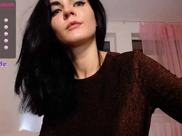 Live sex webcam photo for -yeshka- #271889470