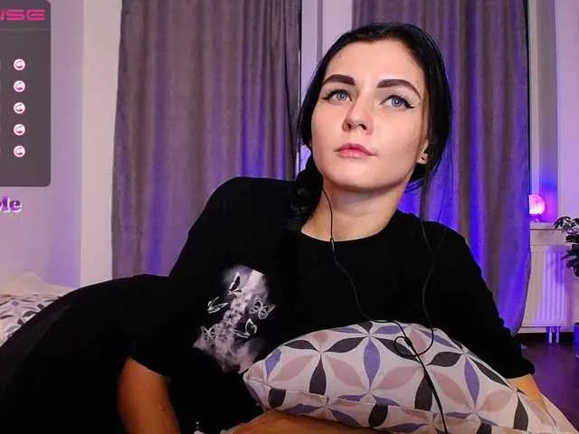 Live sex webcam photo for -yeshka- #272221820