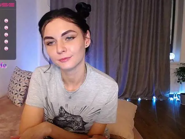 Live sex webcam photo for -yeshka- #272273587