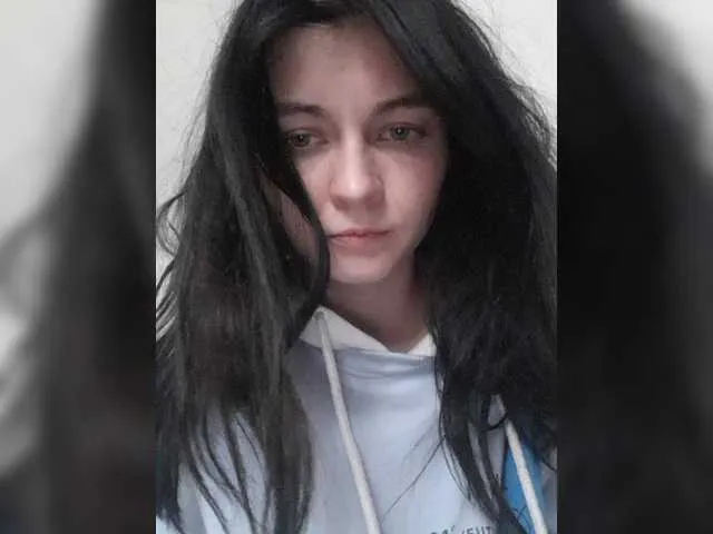 Live sex webcam photo for -yeshka- #272662280