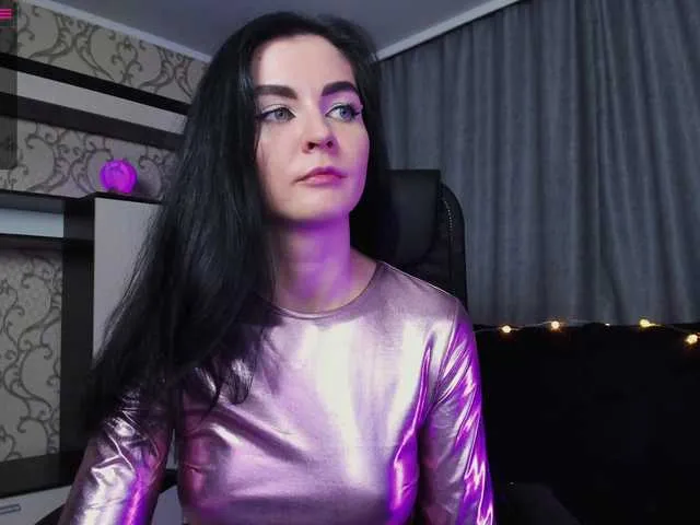 Live sex webcam photo for -yeshka- #273563352