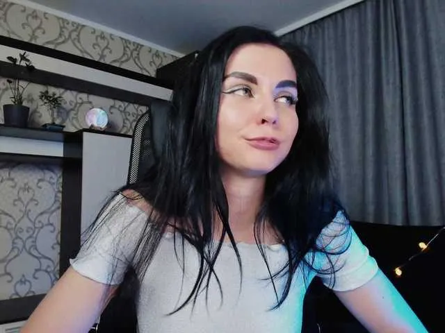 Live sex webcam photo for -yeshka- #273640327
