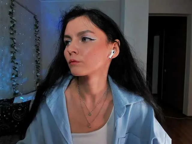 Live sex webcam photo for -yeshka- #290310656