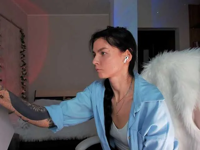 Live sex webcam photo for -yeshka- #290336908