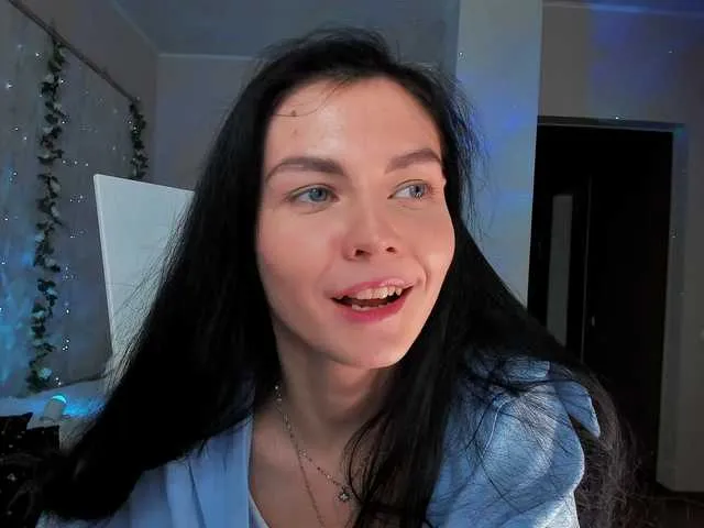 Live sex webcam photo for -yeshka- #290349229