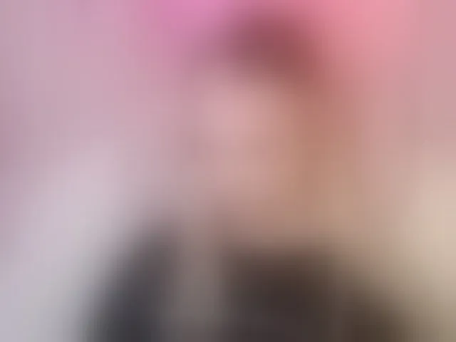 Live sex webcam photo for 000--- #293906512