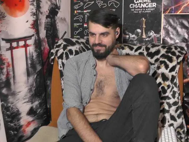 Live sex webcam photo for 00george #292515777